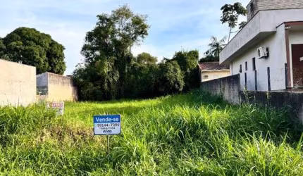 Terreno no Pinheirinho