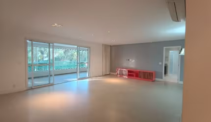 Lindo apartamento pronto para mudar 202m² .
