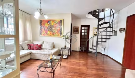 Apartamento Duplex em Excelente Localização