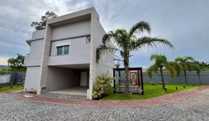 Sobrado condomínio fechado em região nobre Zona Norte