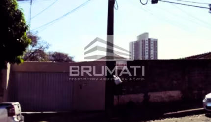 Casa Incrível com Terreno em Área de Expansão