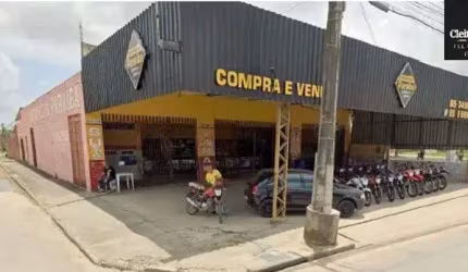 Barracão / Galpão / Depósito para alugar na Avenida General Osório de Paiva, 7491, Canindezinho, Fortaleza, 988 m2 por R$ 10.000