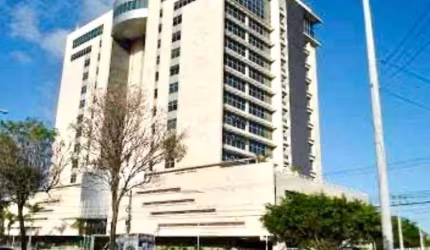 Linda Sala Comercial na localização mais privilegiada de Fortaleza!