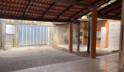 Imóvel para venda possui 348 metros quadrados com 6 quartos em Edson Queiroz - Fortaleza - CE