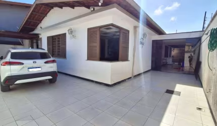 Casa com 4 quartos à venda na Rua Frei José Maria, 290, Presidente Kennedy, Fortaleza, 416 m2 por R$ 1.350.000