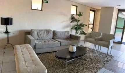 Imóvel para venda possui 70 metros quadrados com 3 quartos em Fátima - Fortaleza - CE