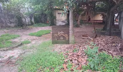 Edícula para Venda em Caraguatatuba, Indaiá, 2 dormitórios, 1 banheiro, 1 vaga