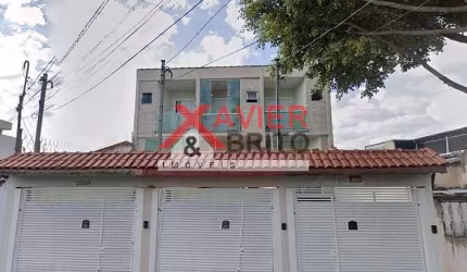 Sobrado à venda, 03 suítes, 05 vagas e espaço gourmet com piscina - Vila Guilhermina