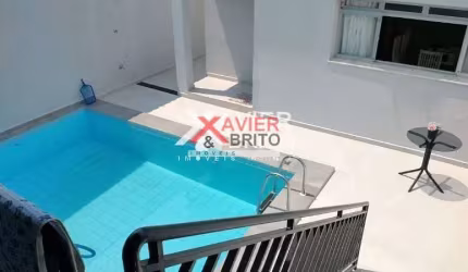 Sobrado à venda 3 Quartos, 2 Suites, 3 Vagas, 222M², e com Piscina - Vila Antonieta