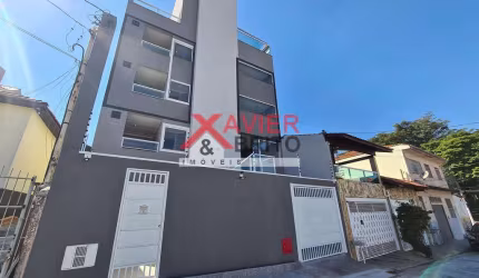Apartamentos a Venda - Duplex de 52 m² com quintal - 900 metros da Estação Guilhermina – Esperança