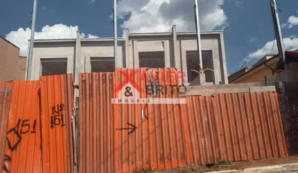 Sobrado à venda, 87 m² com 02 suítes e 02 vagas - Vila Granada