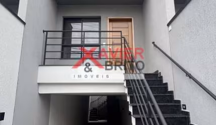Sobrados novos à venda, 3 quartos, 1 suite, 3 vagas, 134m2, Vila Araguaia, estuda permutas.