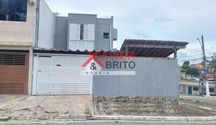 Sobrado à venda ou Locação, 2 Dorm, 2 Suites e 3 Vagas - Jardim São Pedro, SP
