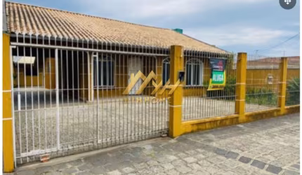 Casa com 3 quartos à venda na Antônio Puppi, Centro, Colombo, 128 m2 por R$ 1.080.000