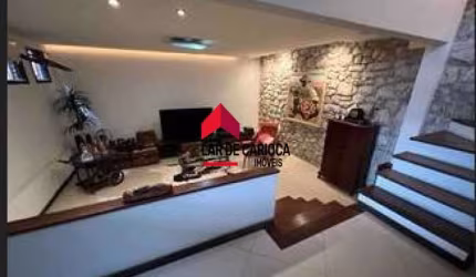Casa em condomínio fechado com 5 quartos à venda na Rua Pinheiro Guimarães, Botafogo, Rio de Janeiro, 154 m2 por R$ 2.500.000