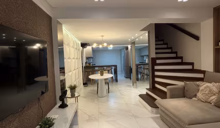Triplex pé na areia para venda em Stella Maris
