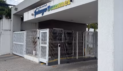 Casa duplex para venda no condomínio Summer Ipitanga!