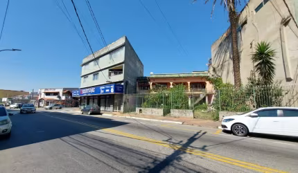 Av Savio Cota de Almeida Gama, Niterói, Volta Redonda, Casa 305 m2, terreno 337,5 m2, 15 de frente