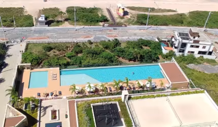 Pé na areia, Frente mar no Itacolomi - Balneário Piçarras - SC