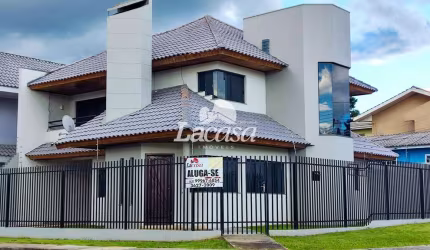 IMOBILIÁRIA LA CASA ALUGA: EXCELENTE SOBRADO NA SANTANA!