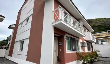 Casa com 5 quartos a venda no Recreio
