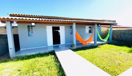 DESCUBRA SEU NOVO LAR: CASA ENCANTADORA À VENDA