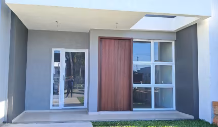 OPORTUNIDADE IMPERDÍVEL: CASA BEM LOCALIZADA À VENDA!