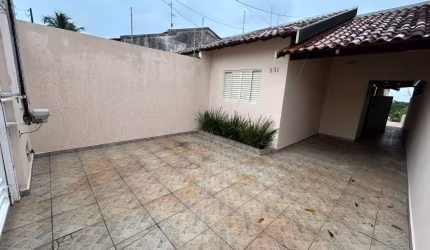Residência para Locação   Bairro Alto Cafezal em Marília-SP!