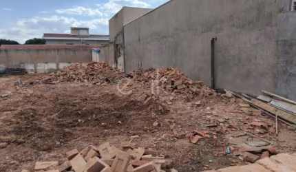 Terreno à venda na Vila Industrial, Campinas  por R$ 450.000