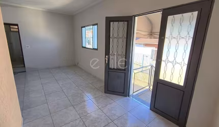 Casa com 2 quartos à venda na Vila Itália, Campinas , 150 m2 por R$ 415.000