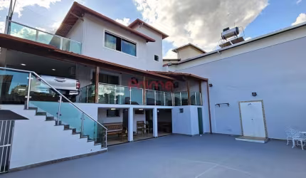 Casa para Venda em Belo Horizonte, Santa Mônica, 5 dormitórios, 1 suíte, 4 banheiros, 4 vagas
