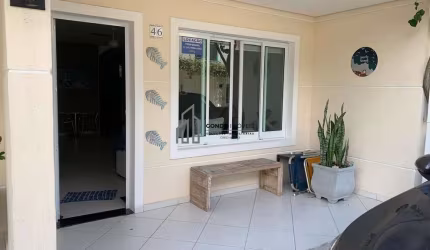 Casa porteira fechada em condomínio - Juquehy São Sebastião
