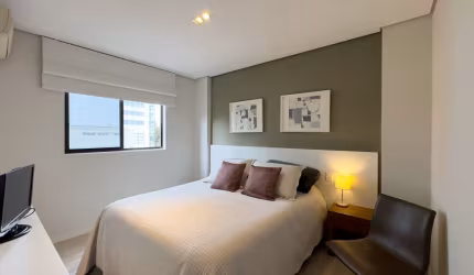 belíssimo apartamento padrão com 2 quartos, 102,63 m² privativas, qq vaga de garagem, no Batel, Curitiba - PR