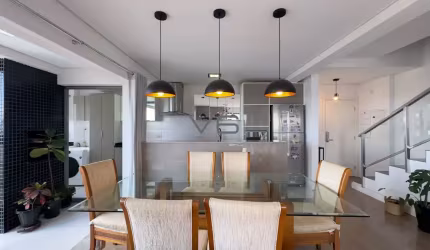 Apartamento Cobertura Duplex com 3 quartos, 144 m² privativos, 2 vagas de garagem, no Água Verde