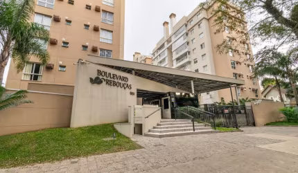 Apartamento Mobiliado com Varanda Gourmet e Vista para a Piscina no Rebouças – Curitiba