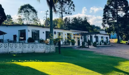 Chácara / sítio à venda na Dionisio Gembarowski, 4.800, Capela Velha, Araucária, 4000 m2 por R$ 8.490.000