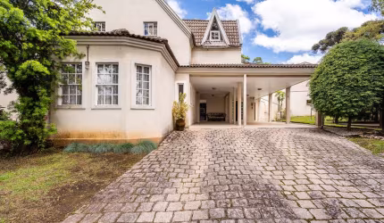 <p>CASA, 4 DORMITÓRIOS, ESPAÇOL DE TERRENO, SANTA FELICIDADE, CURITIBA, PR </p>