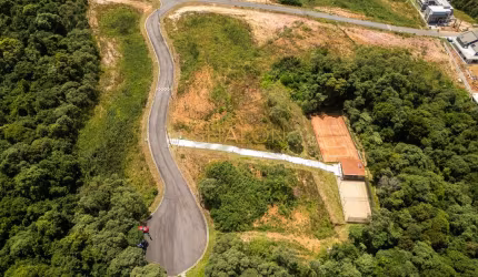 <p>Terreno Condominio Campos do Jordão. - Ref TE004-AG.</p>