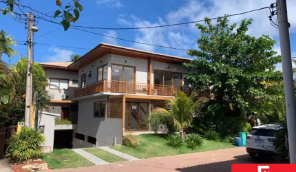Casa com 3 quartos à venda na Praia  do Forte, Praia do Forte, Mata de São João por R$ 1.890.000