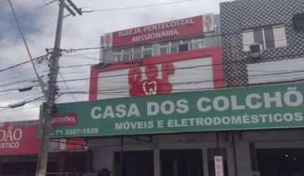 Sala comercial para alugar na Praça Martiniano Maia, Centro, Lauro de Freitas por R$ 4.000