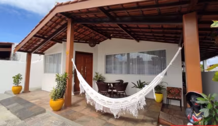 Casa com 4 quartos à venda na Rua Bem-te-vi, Abrantes, Camaçari por R$ 750.000