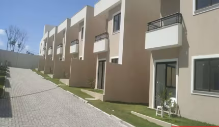 Casa com 4 quartos à venda na Rua Sucupió, Abrantes, Camaçari por R$ 629.000