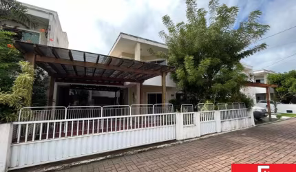 Casa com 3 quartos à venda na Rua Buraquinho, Buraquinho, Lauro de Freitas por R$ 890.000
