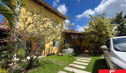 Casa com 4 quartos à venda na Rua Maria de Lourdes Cidreira, Pitangueiras, Lauro de Freitas por R$ 740.000