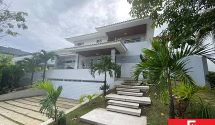 Casa com 4 quartos para alugar na Avenida Alphaville, Alphaville II, Salvador por R$ 18.800