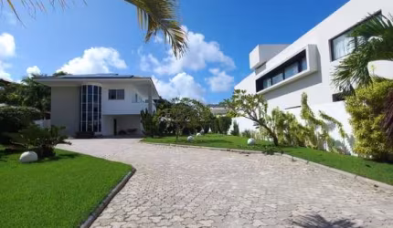 Casa com 4 quartos para alugar na Conjunto Busca Vida, Praia de Busca Vida, Camaçari por R$ 20.000