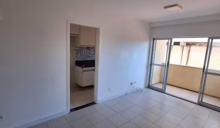 Apartamento com 2 quartos à venda na Avenida Santos Dumont, Estrada do Coco, Lauro de Freitas, 58 m2 por R$ 370.000