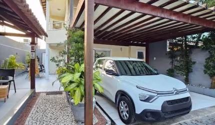 Casa com 3 quartos à venda na Rua Osvaldo B Pitangueiras, Pitangueiras, Lauro de Freitas por R$ 650.000
