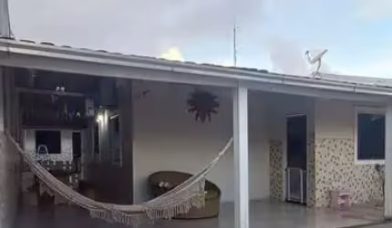 Casa com 2 quartos à venda na Rua José Leite, Caji, Lauro de Freitas por R$ 450.000