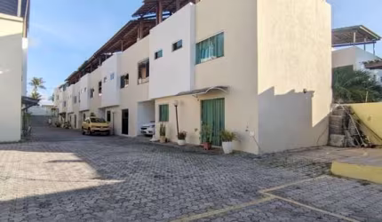Casa com 3 quartos à venda na Rua Walter da Silva Maia, Ipitanga, Lauro de Freitas por R$ 440.000